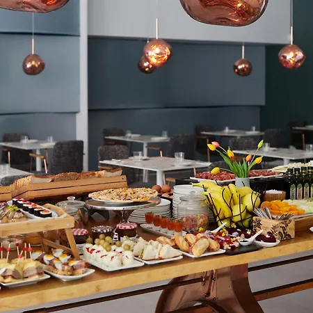 호텔 Axel - Adults Only 4*