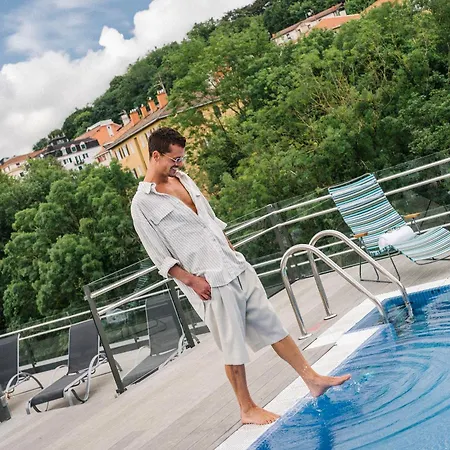 Axel - Adults Only 호텔