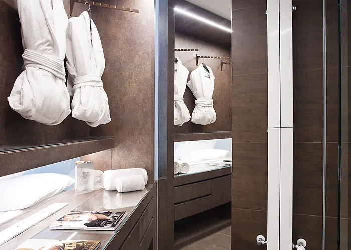 Hotell Axel - Adults Only 4*