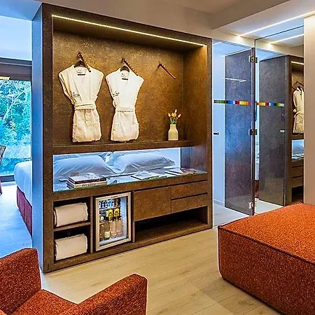 Axel - Adults Only Hotel