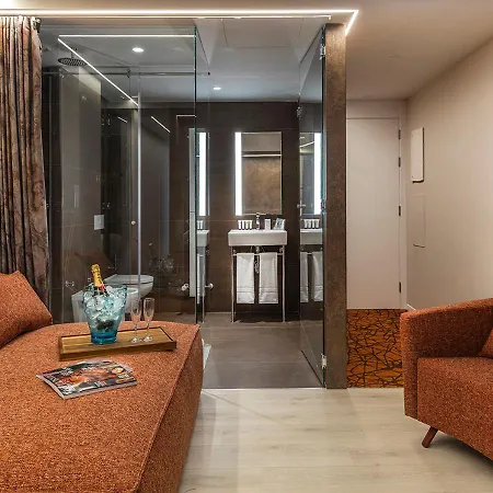 Axel - Adults Only Hotel